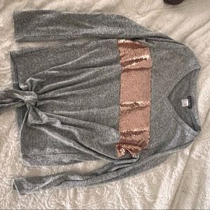 Venus Lounge Top Small